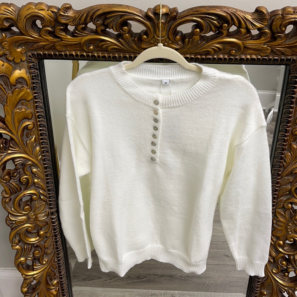 Made with Love White Women's Sweater Size M